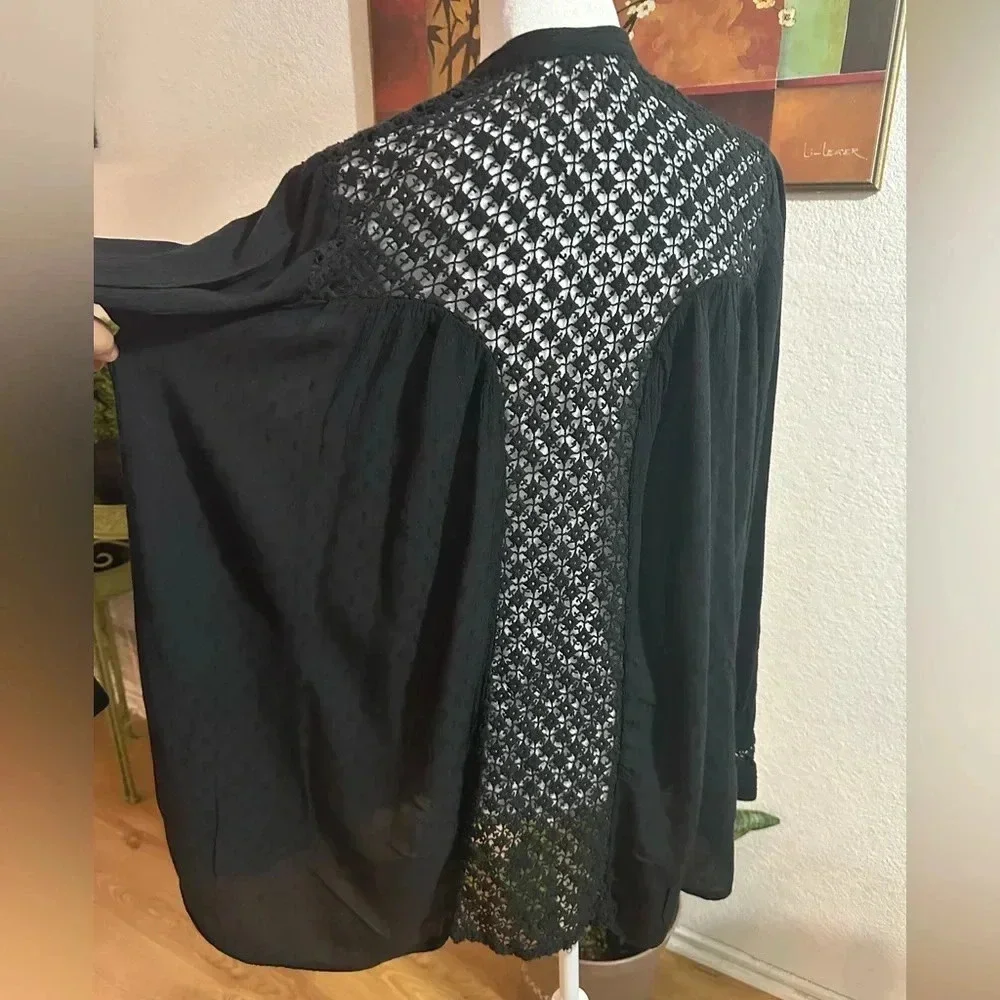 Free People button down black shirt size M